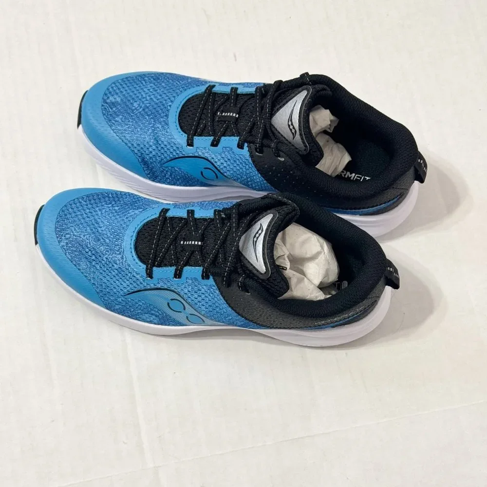 Saucony NWOB Sz 5 Blue/Black Unisex-Child Kinvara 14 Lace to Toe Sneaker